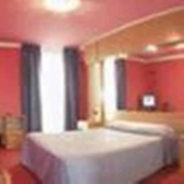 Hotel Royal Llanera  Buitenkant foto